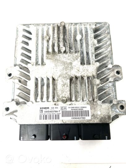 Citroen C6 Variklio valdymo blokas 5WS40379AT