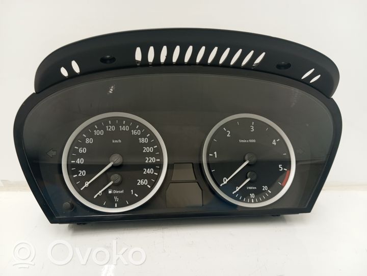BMW 5 E60 E61 Spidometras (prietaisų skydelis) 6937618