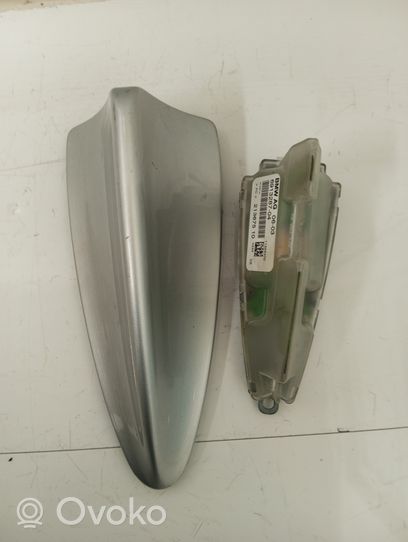 BMW 5 E60 E61 Antenna GPS 6913287