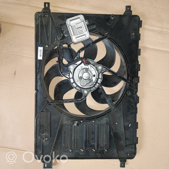 Volvo XC60 Ventilatore di raffreddamento elettrico del radiatore 31368867