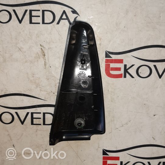 Volvo XC60 Muu takaoven verhoiluelementti 8635396