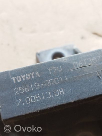 Toyota Avensis T250 Valvola di depressione 258190R011