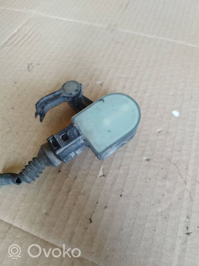 Volkswagen Touareg I Front height sensor lever 1t0907503