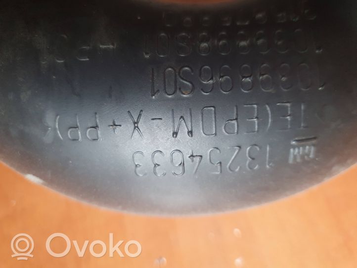 Opel Astra J Rura / Wąż dolotowy powietrza 13254633