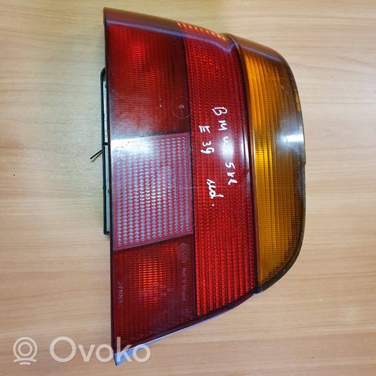 BMW 5 E39 Luci posteriori 8358031