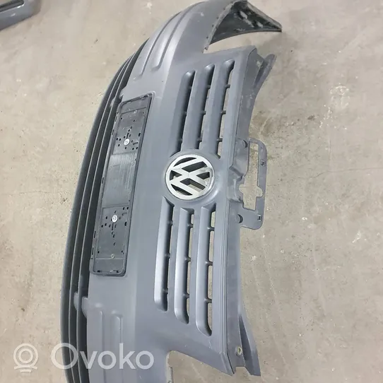 Volkswagen Caddy Front bumper 2K0807221