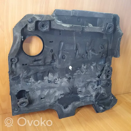 Audi A1 Variklio dangtis (apdaila) 03L103925H