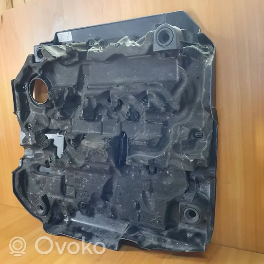 Skoda Octavia Mk3 (5E) Copri motore (rivestimento) 04L103925N