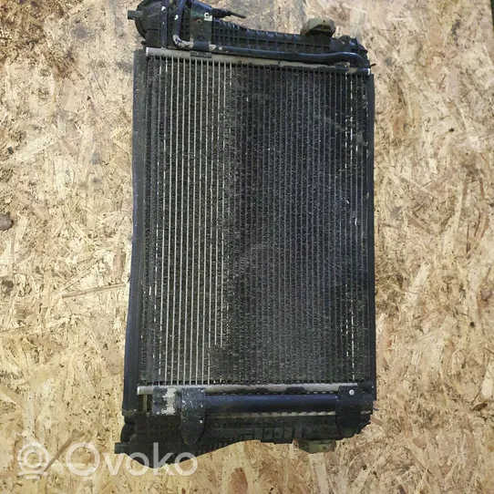 Volkswagen Touran I Intercooler radiator 1K0145803T