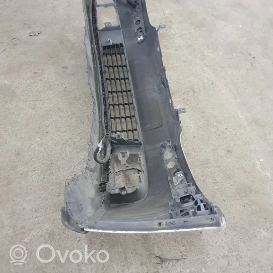 Volkswagen Golf V Paraurti anteriore 1K0807221