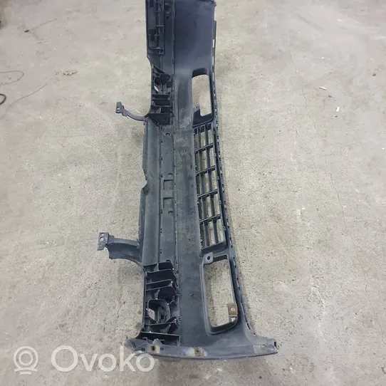 Volkswagen Golf IV Front bumper 