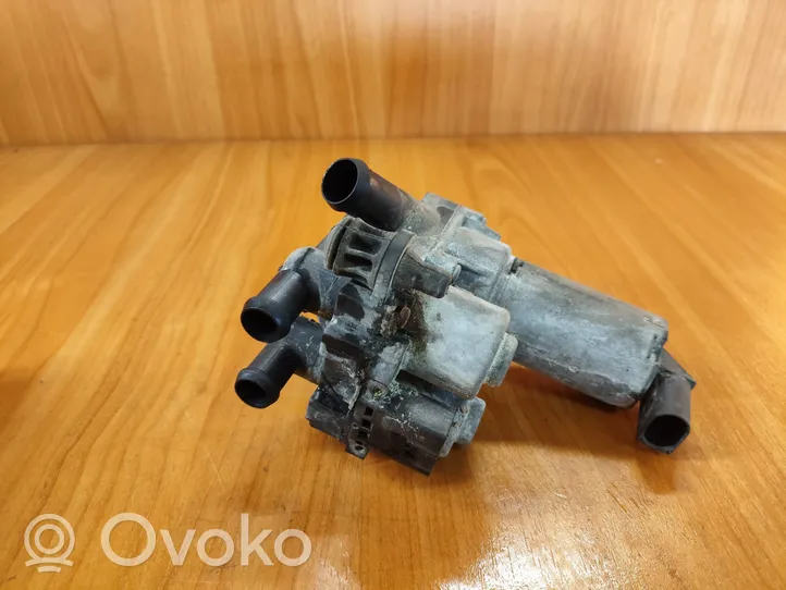 Mercedes-Benz S W221 Coolant heater control valve 1147412131