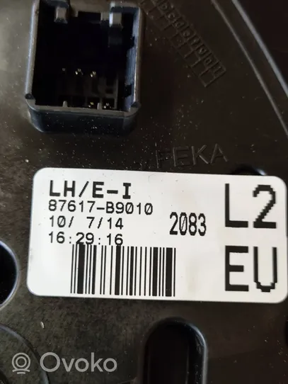 Hyundai i10 Elektryczne lusterko boczne drzwi przednich 87617B9010