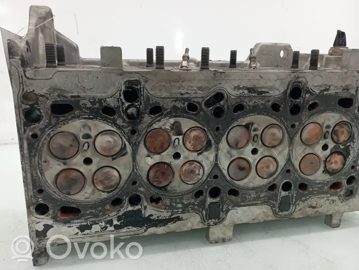 Opel Corsa C Culasse moteur 55193109