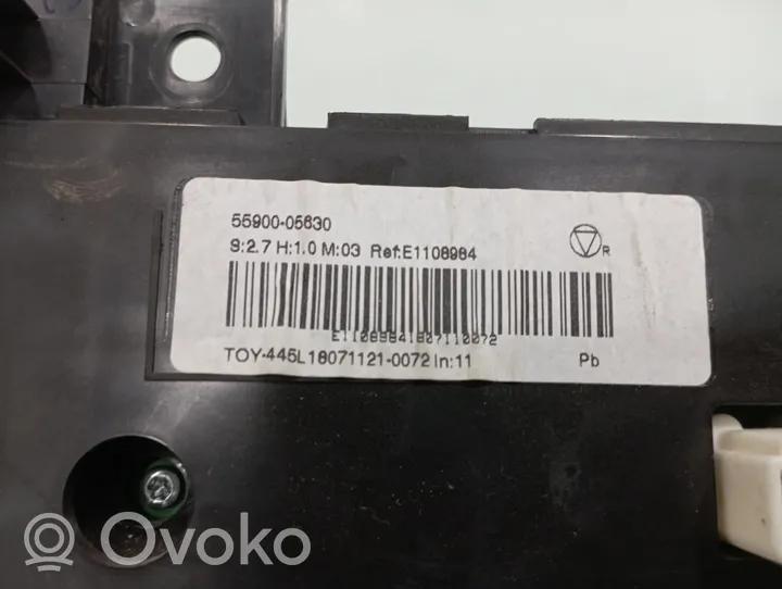 Toyota Avensis T250 Oro kondicionieriaus/ klimato/ pečiuko valdymo blokas (salone) 5590005630