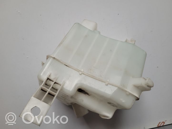 Nissan Leaf I (ZE0) Бачок оконной жидкости 289103NA0A