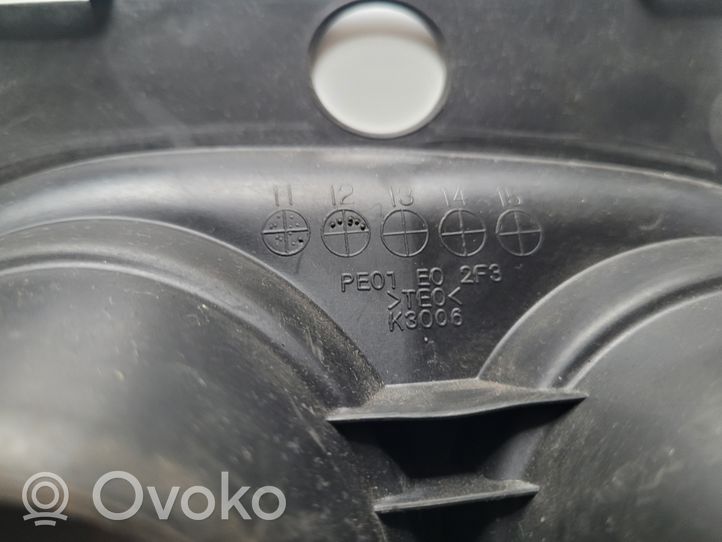 Mazda CX-5 Kita variklio skyriaus detalė PE01E02F3