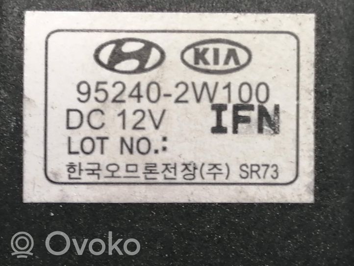 KIA Carens III Muu rele 952402W100