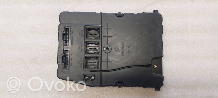 Renault Megane II Module confort 8200306436