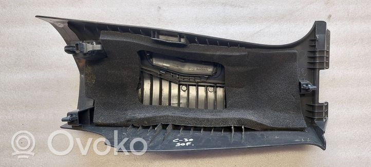 Volvo C30 (B) statņa dekoratīvā apdare (augšdaļa) 6841876