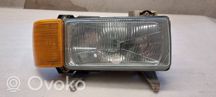 Audi 80 90 B2 Передняя фара 1AG00348040