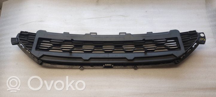 Citroen C3 Etupuskurin alempi jäähdytinsäleikkö 9803502677