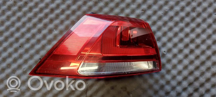 Volkswagen Golf VII Lampa tylna 5G0945095B