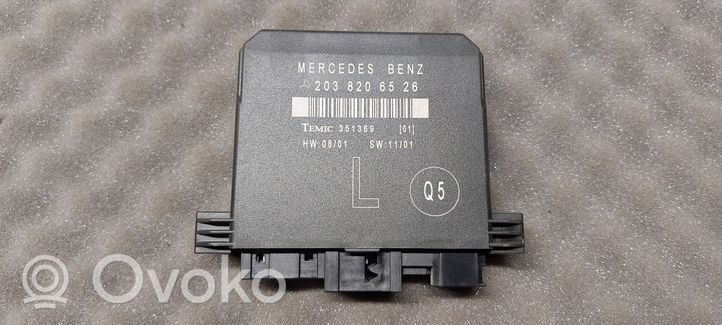 Mercedes-Benz C AMG W203 Centralina/modulo portiere 2038206526