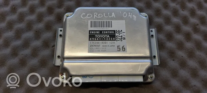 Toyota Corolla E120 E130 Calculateur moteur ECU 8966113250