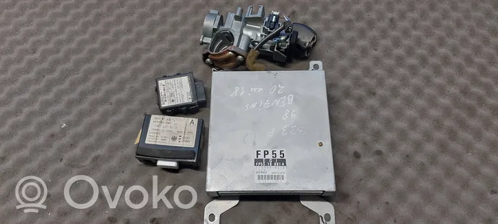 Mazda 323 F Kit centralina motore ECU e serratura FP5518881A