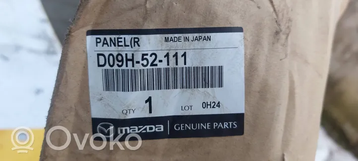 Mazda 2 Błotnik przedni D09H52111