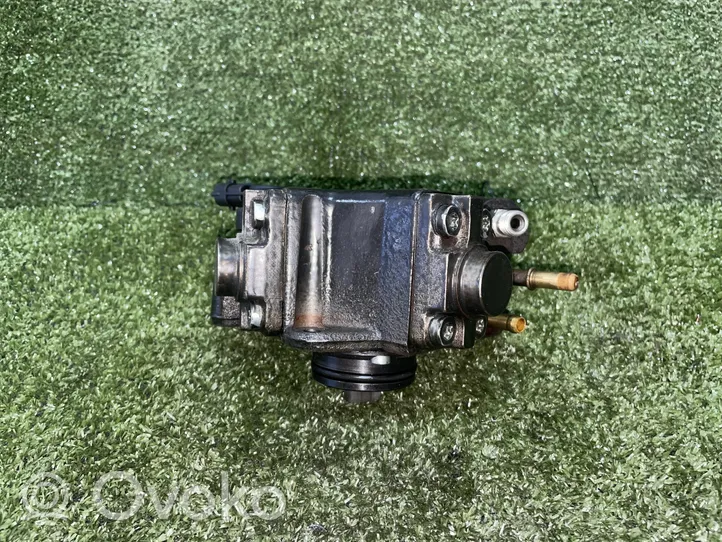 Opel Combo D Fuel injection high pressure pump 0445010266