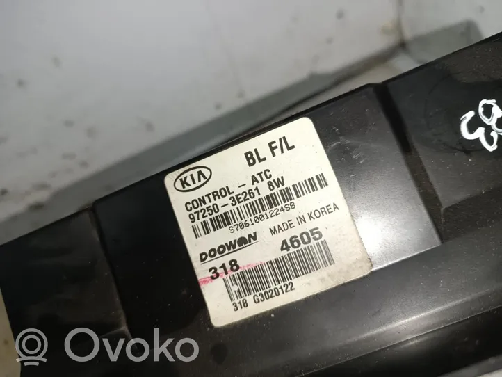 KIA Sorento Centralina del climatizzatore 972503E261