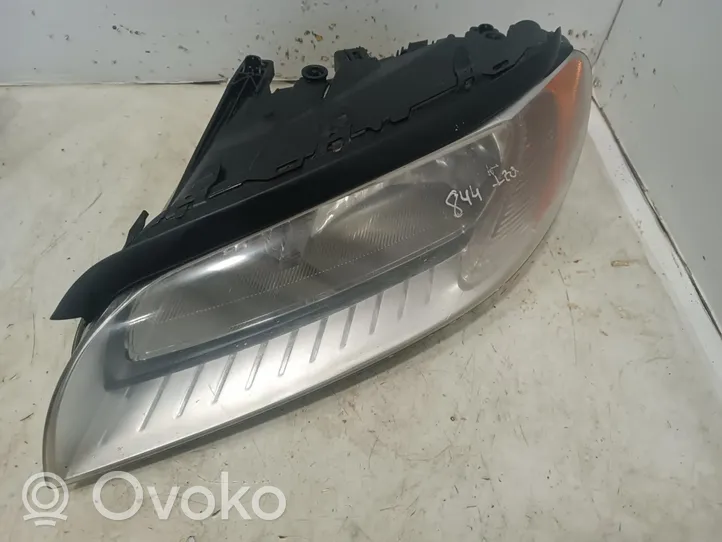 Volvo XC70 Headlight/headlamp 31214351