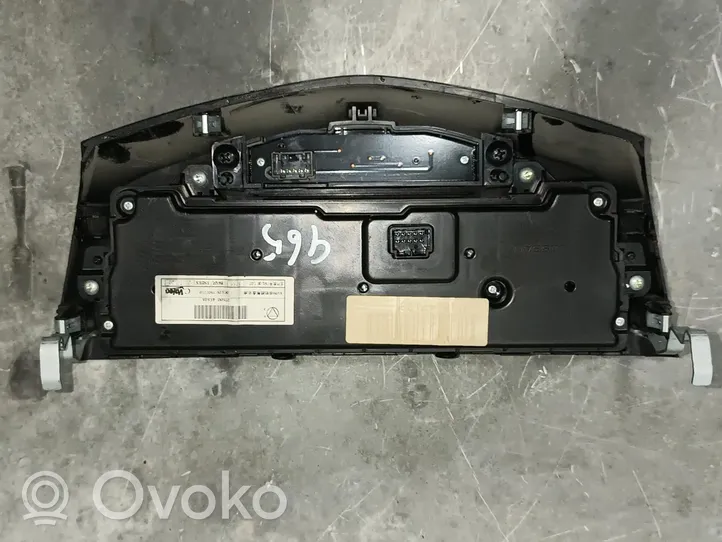 Nissan Qashqai Panel klimatyzacji 275004EA0A