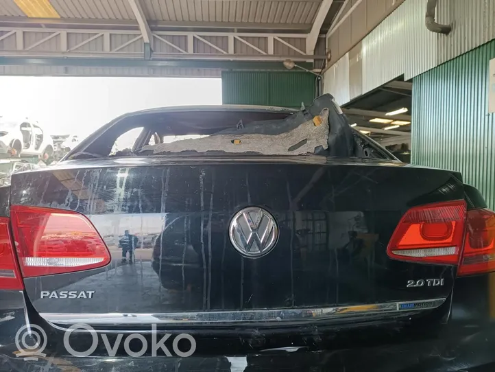 Volkswagen PASSAT Galinis dangtis (bagažinės) 