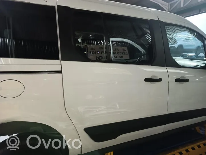 Ford Grand Tourneo Connect Liukuovi 