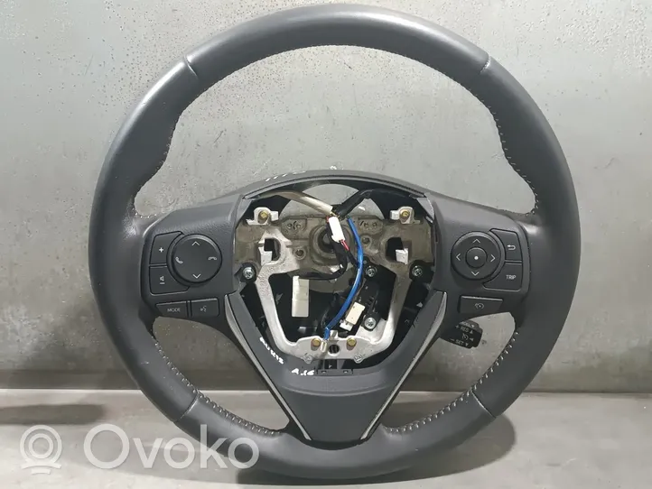 Toyota Auris E180 Volant 