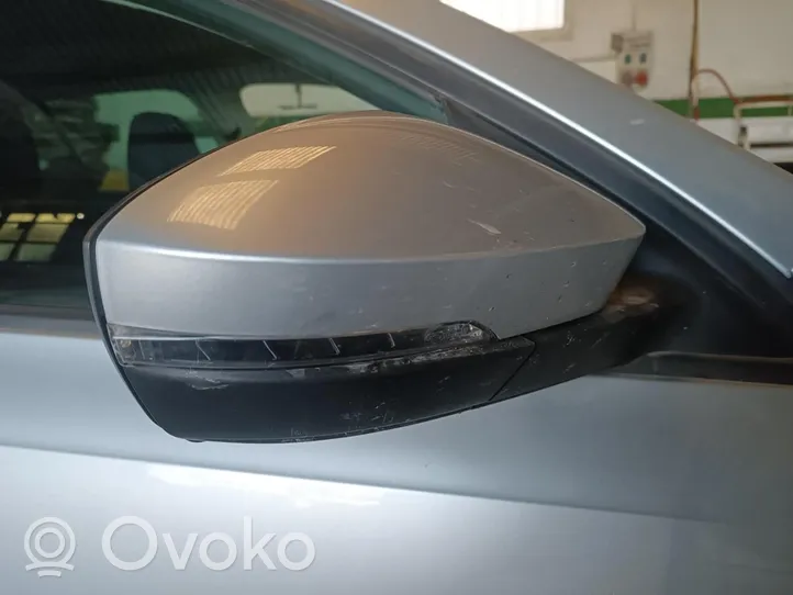 Skoda Octavia Mk3 (5E) Elektryczne lusterko boczne drzwi przednich 5E0857934