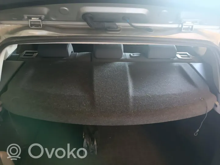 Toyota Auris E180 Półka tylna bagażnika 