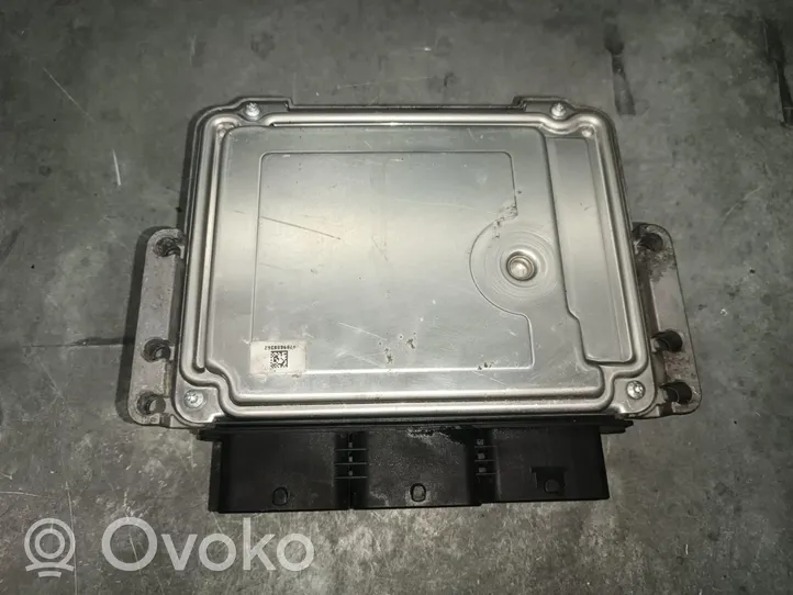 Toyota Proace Calculateur moteur ECU 0281030546