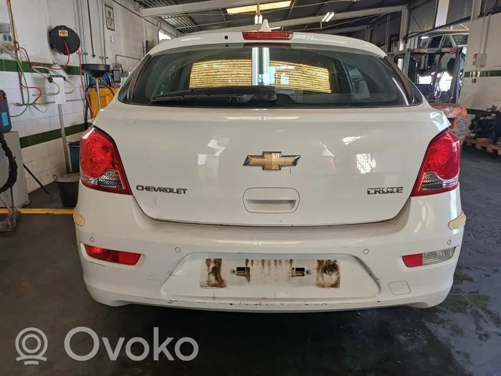 Chevrolet Cruze Zderzak tylny 