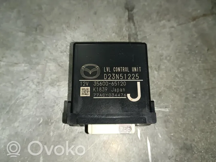 Mazda 2 Sterownik / Moduł ECU D23N51225