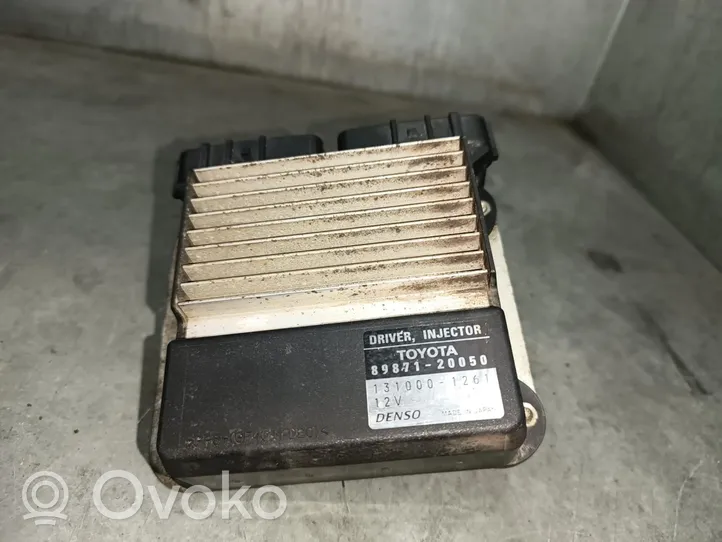 Toyota Corolla E120 E130 Sterownik / Moduł ECU 8987120050