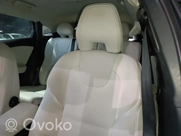 Volvo V40 Siège conducteur avant 