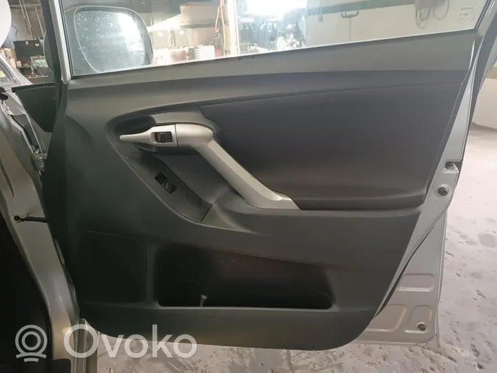 Toyota Verso Rivestimento del pannello della portiera anteriore 