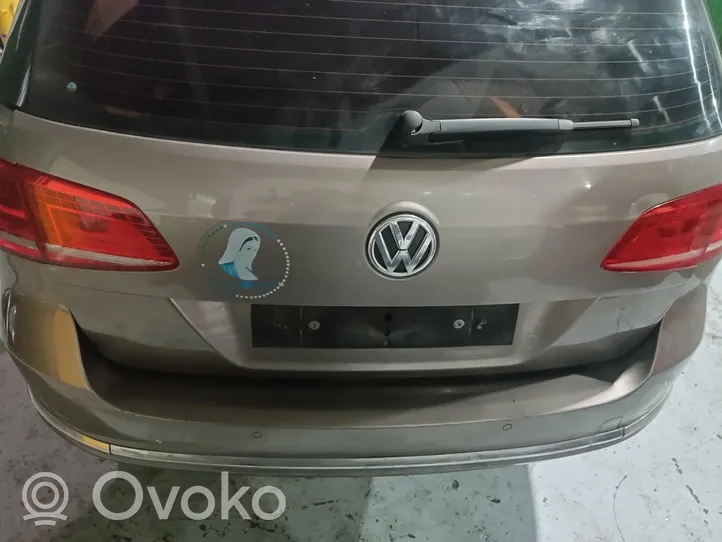 Volkswagen PASSAT Stoßstange Stoßfänger 