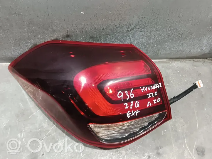 Hyundai i20 Active Lampa tylna 92401C8600