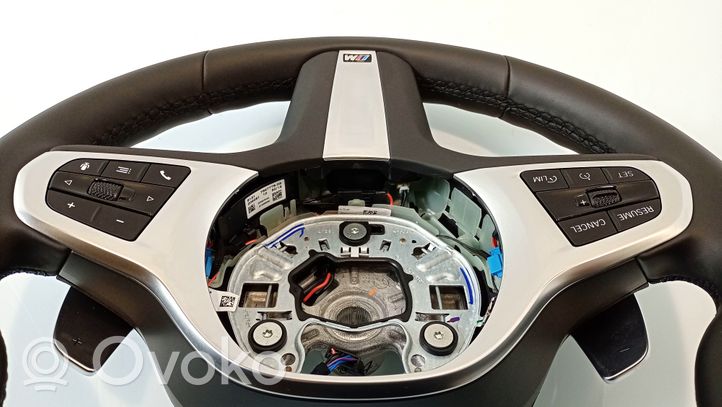 BMW 2 G42 Steering wheel 021077