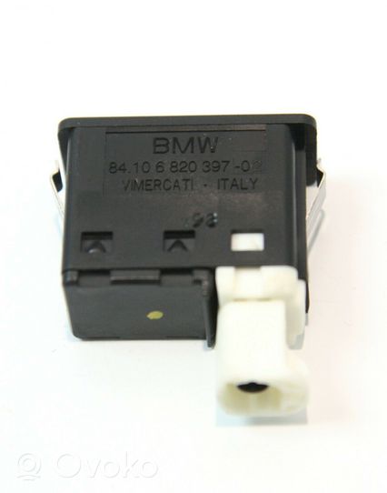 BMW X1 F48 F49 USB jungtis 012442016138